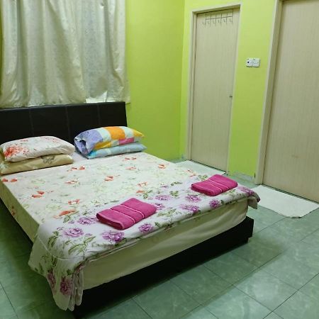 Homestay Jannati Tambun Exterior photo